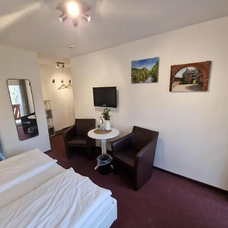 Haus Diefenbach Πανσιόν Heimbach