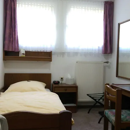 Haus Diefenbach Πανσιόν